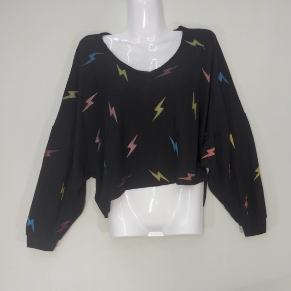 Quiet Storm Womens Runaway Lightning Shirt Top Black M NWT - Picture 1 of 8